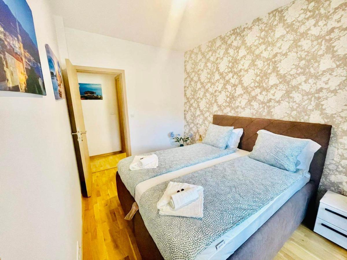 Olive Square Apartment Budva Luaran gambar