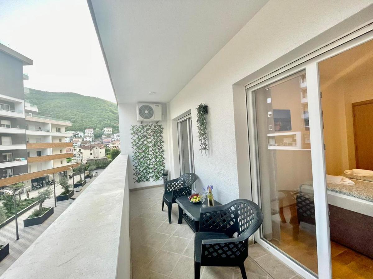 Olive Square Apartment Budva Luaran gambar
