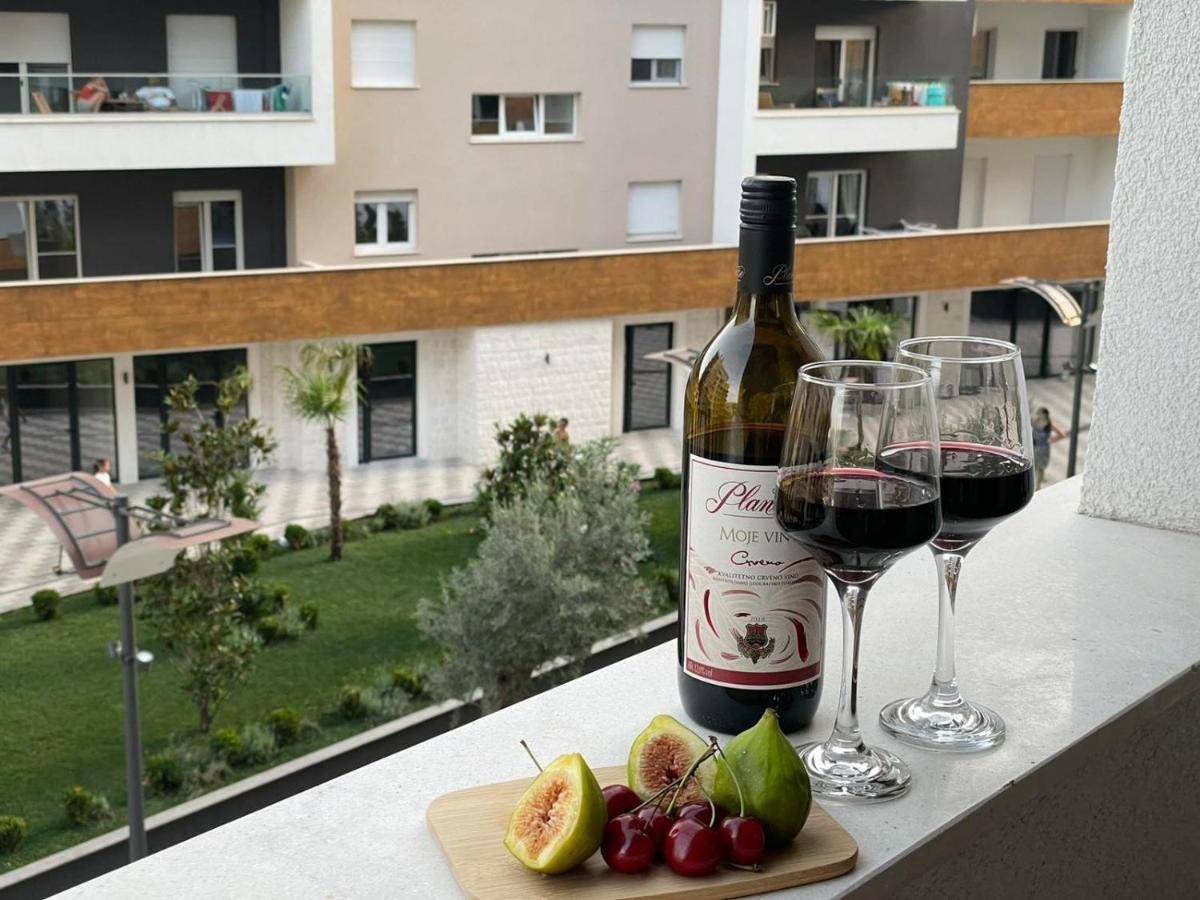 Olive Square Apartment Budva Luaran gambar
